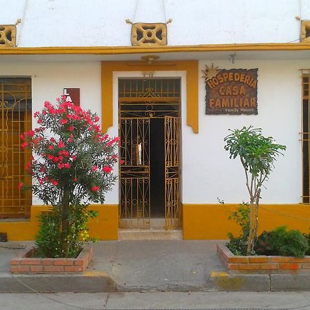 Hospederia Casa Familiar Otel Santa Marta Dış mekan fotoğraf