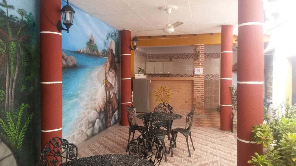 Hospederia Casa Familiar Otel Santa Marta Dış mekan fotoğraf