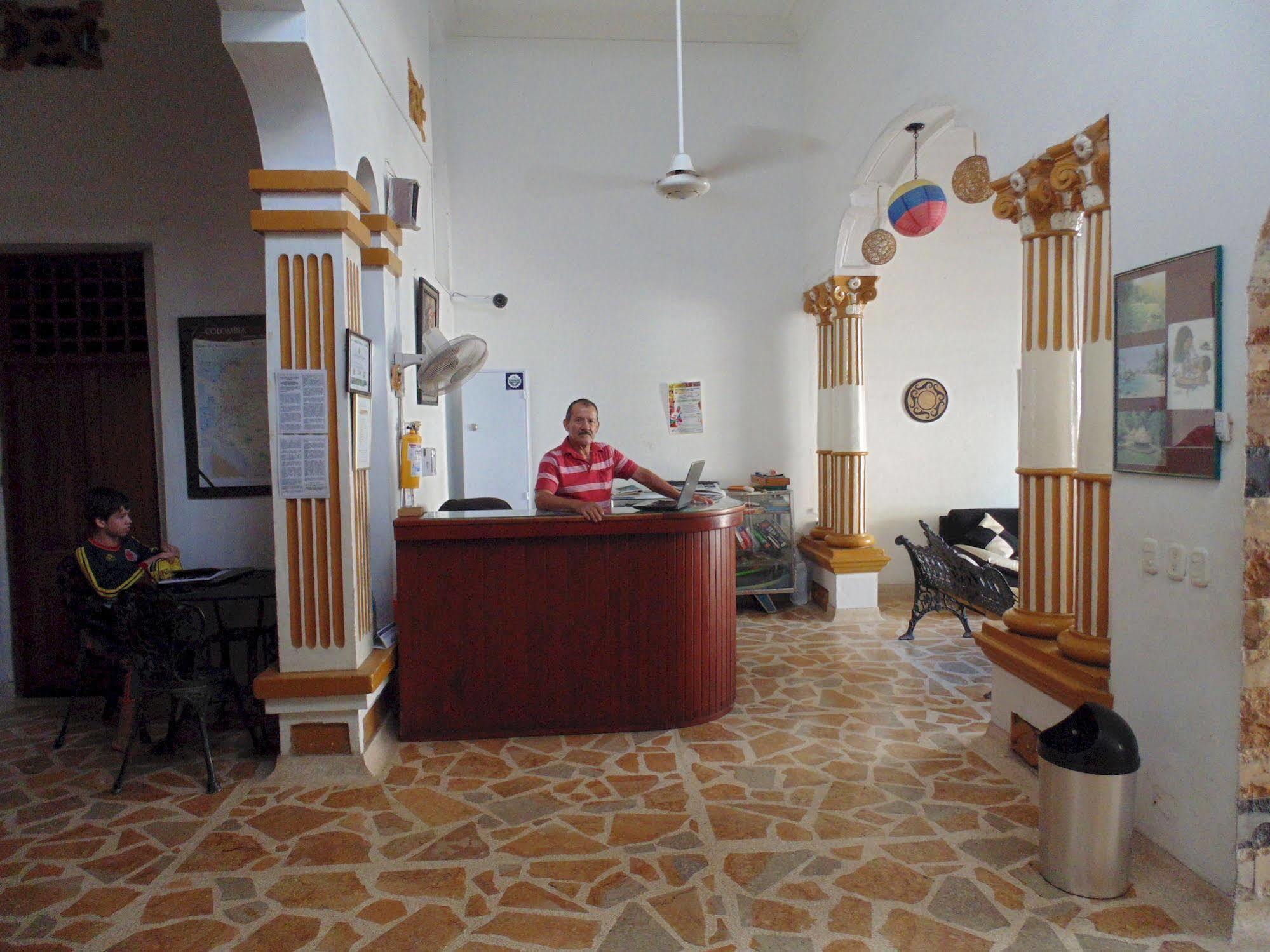 Hospederia Casa Familiar Otel Santa Marta Dış mekan fotoğraf