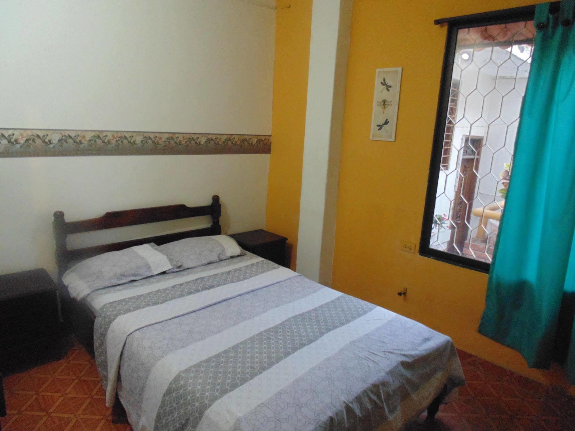 Hospederia Casa Familiar Otel Santa Marta Dış mekan fotoğraf