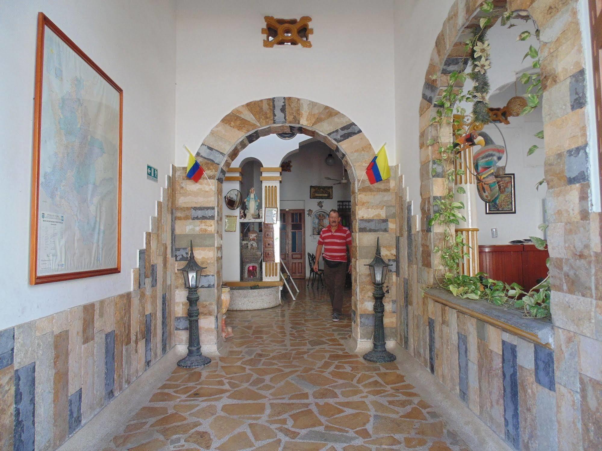 Hospederia Casa Familiar Otel Santa Marta Dış mekan fotoğraf